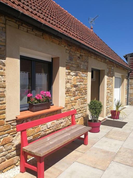 Plouigneau La Maison Des Chevreuils מראה חיצוני תמונה